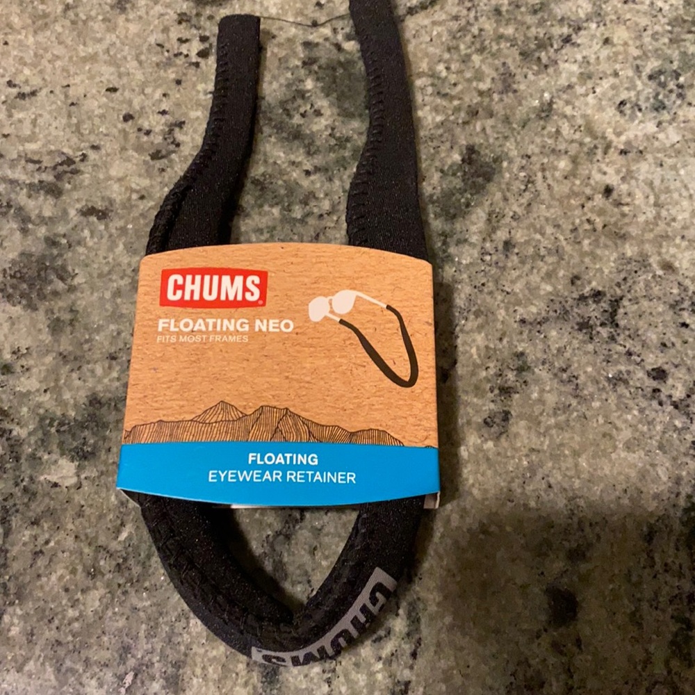Chums Neoprene Floating Eyewear Sunglass Band NWT